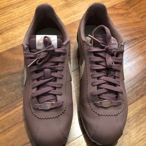 Nike women’s Classic Cortez leather